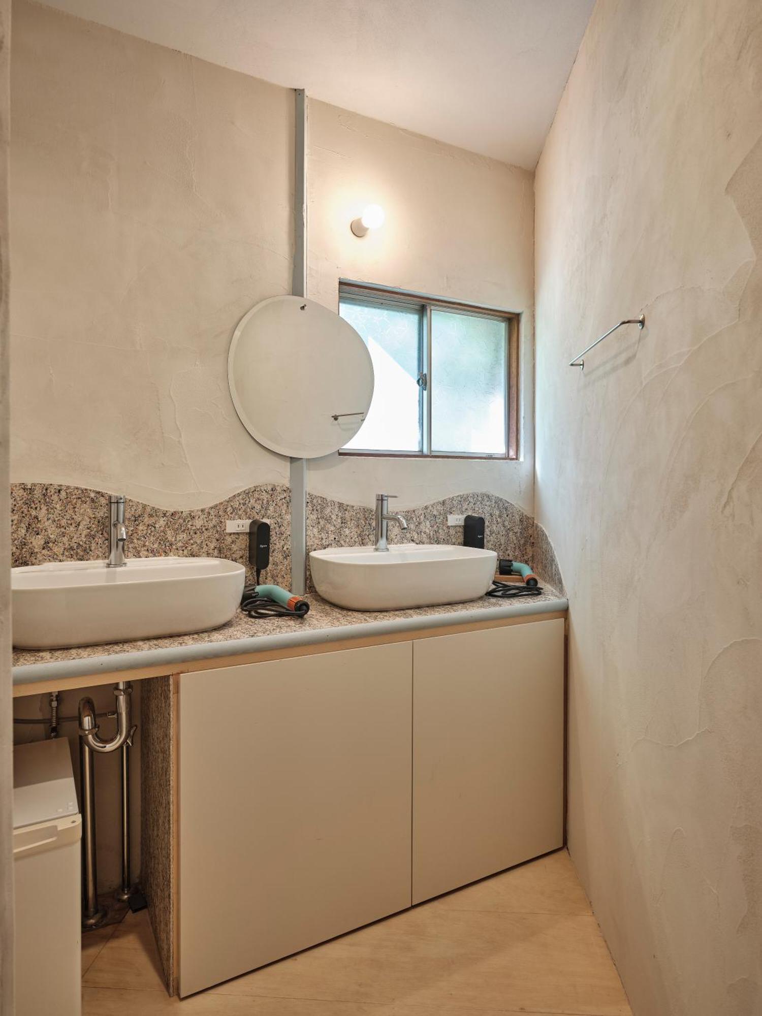 Tipy Records Inn Photon Одавара Екстер'єр фото
